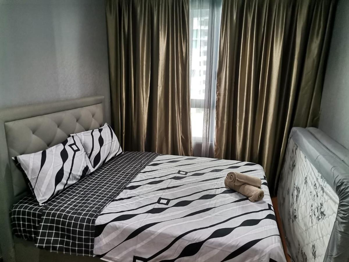 Luxury Family Premier 2r2b # I-city Free Wifi + Parking Apartment *